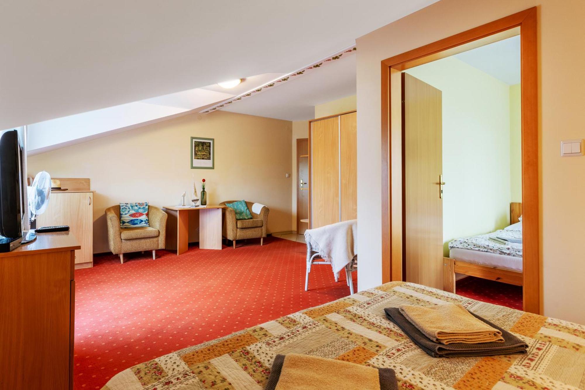 Roza Wiatrow Hotel Wladyslawowo Exterior photo
